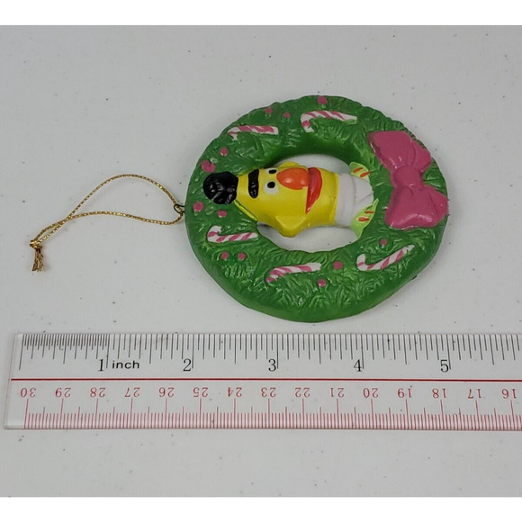 Muppets Inc Vintage 1988 Sesame Street Christmas Ornament Burt in Wreath Ceramic - Picture 9 of 10